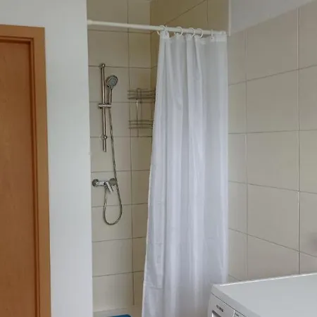 Apartamento Jugendstilvilla Voll Renoviert